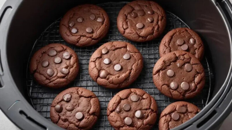 Cookies de chocolate na air fryer